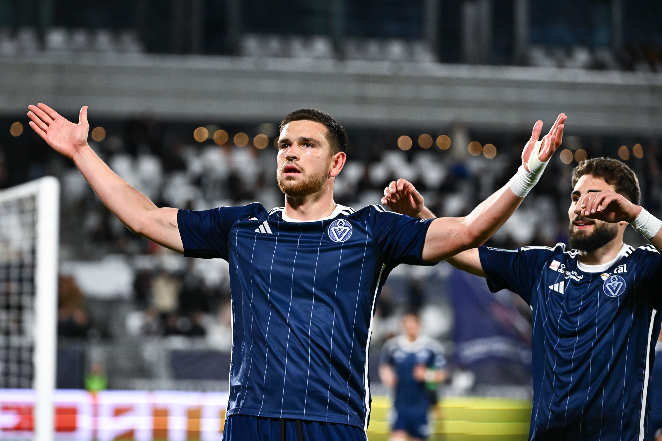 Bordeaux s'impose contre Dunkerque grâce à Vipotnik et Davitashvili. (Icon Sport)