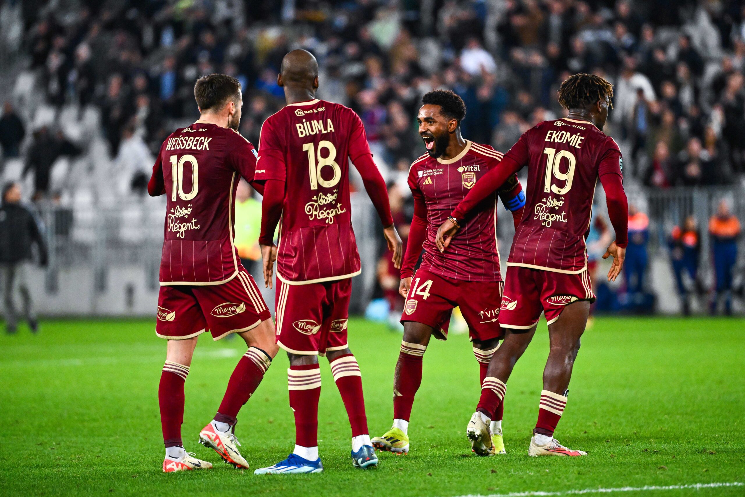 Emmanuel Biumla et Jacques Ekomié vers Angers (Icon Sport)